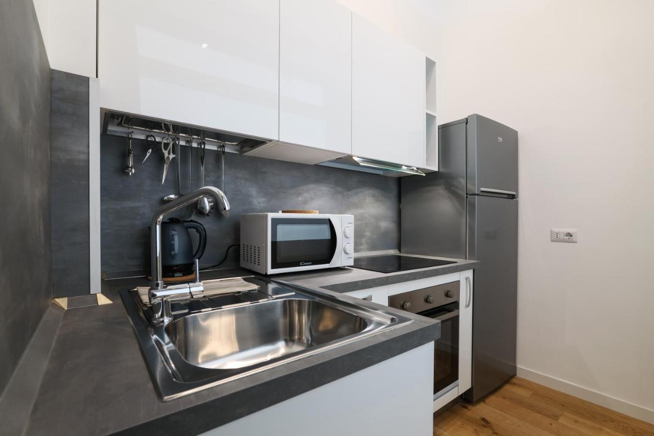 Primopiano - La Malfa Flats Apartment Milan Luaran gambar