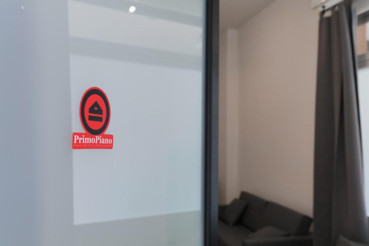 Primopiano - La Malfa Flats Apartment Milan Luaran gambar