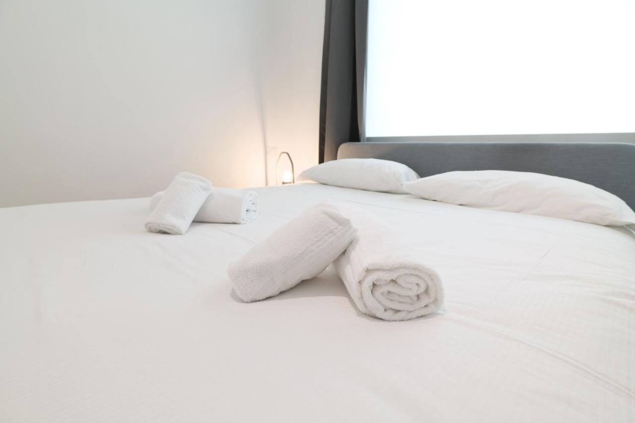 Primopiano - La Malfa Flats Apartment Milan Luaran gambar